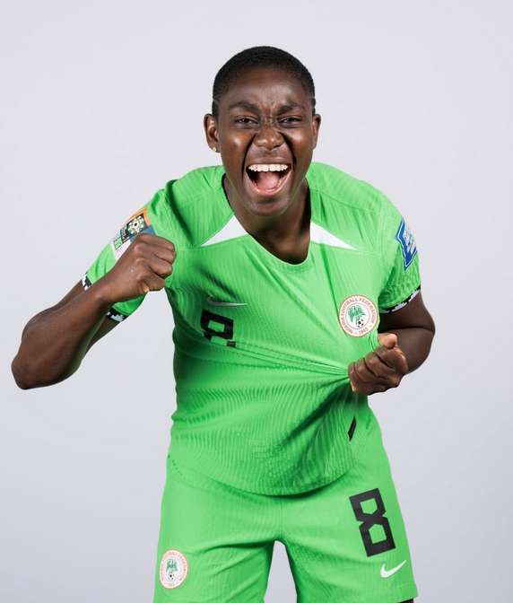 Asisat oshoala, Victor Osimeh Nominated for 2023 Globe Soccer Awards ...